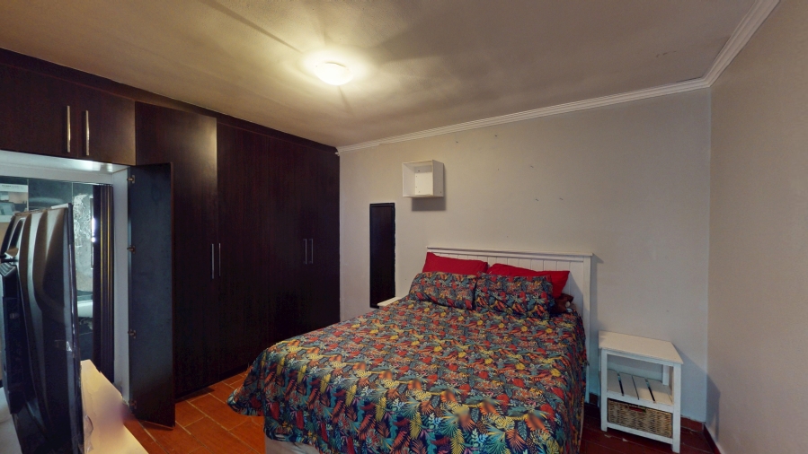 3 Bedroom Property for Sale in Bishop Lavis Western Cape